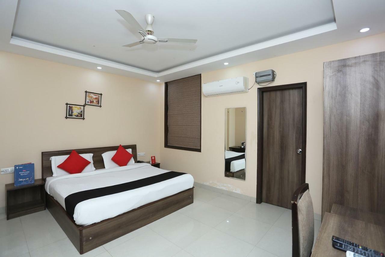 Bilberry Hotel Rewari Екстер'єр фото