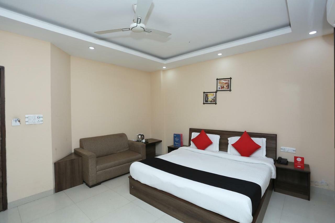 Bilberry Hotel Rewari Екстер'єр фото